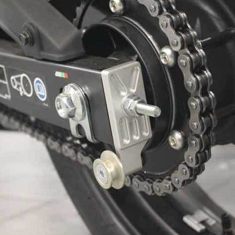 CHAIN ADJUSTER WITH PICK UP SPOOLS CBR250R, CBR300R & CB300F 11-19 - SILVER